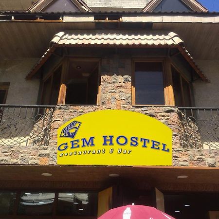 Gem Hostel Jerevan Exteriör bild